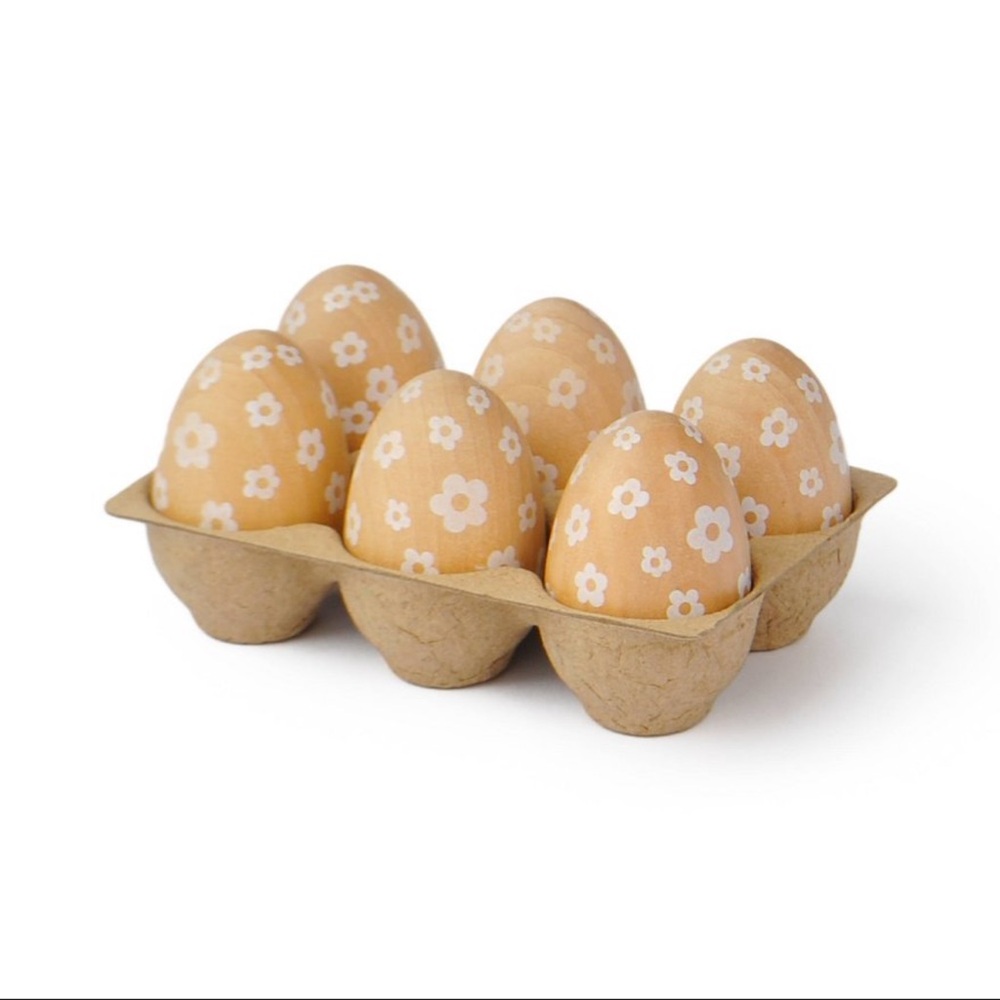 New! Target Bullseye Playground Set of 6 Natural Floral Patterned Wood Eggs